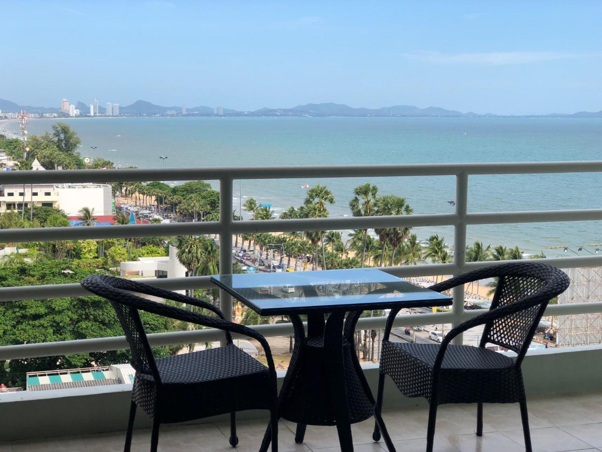 Viewtalay Beachfront By Nd Pattaya Luaran gambar