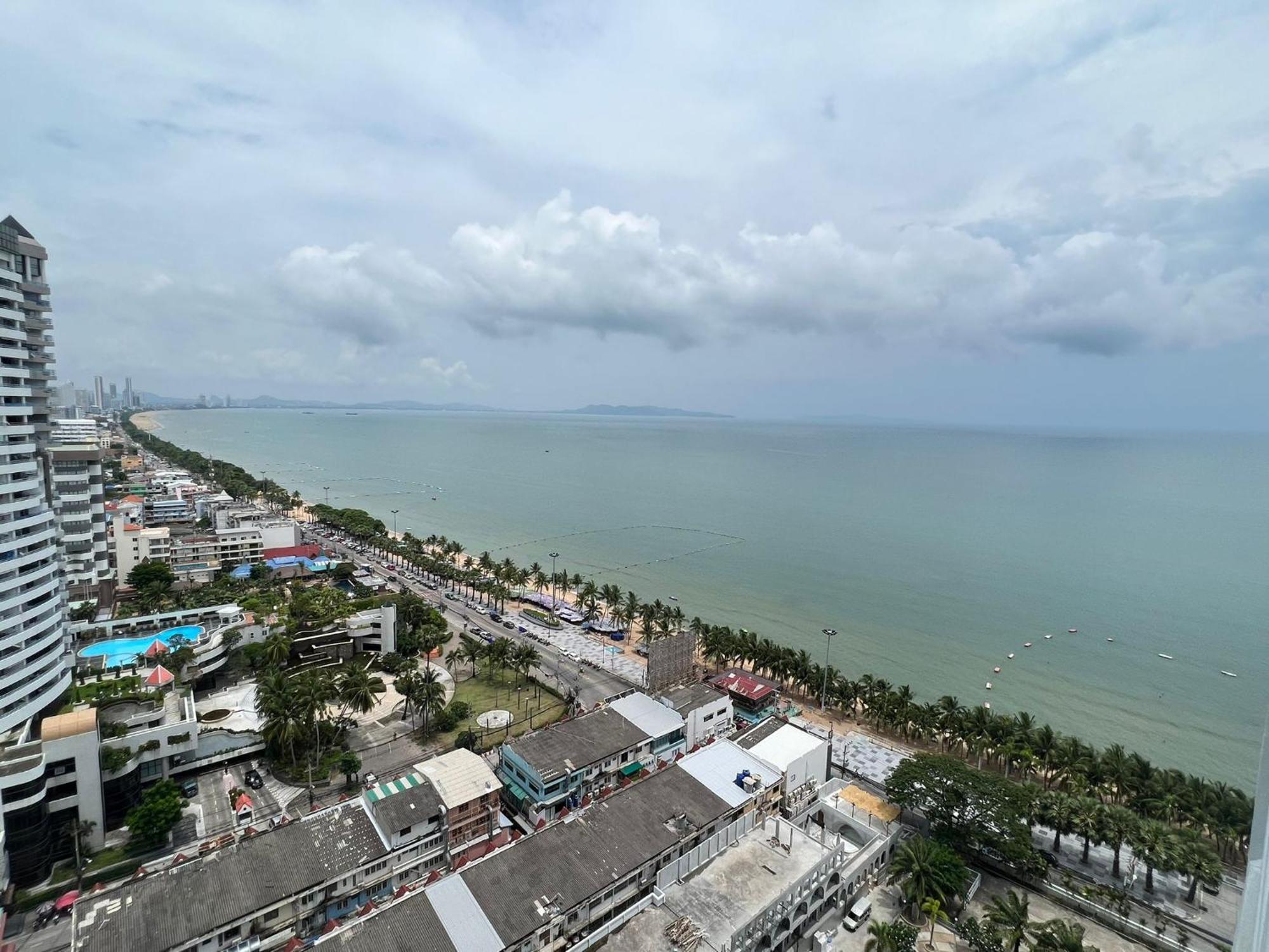 Viewtalay Beachfront By Nd Pattaya Luaran gambar
