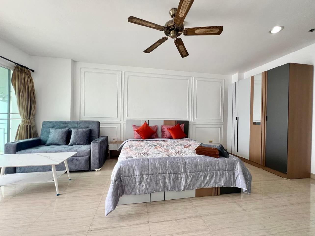 Viewtalay Beachfront By Nd Pattaya Luaran gambar