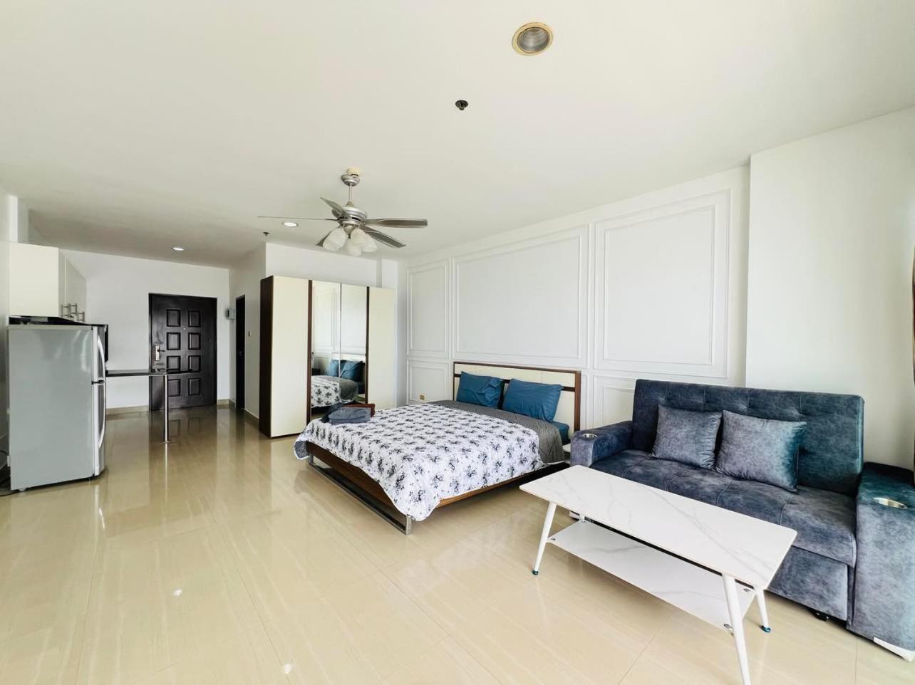 Viewtalay Beachfront By Nd Pattaya Luaran gambar